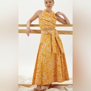 Yellow Floral Women's Crop top and skirt set, Size L, New With Tags